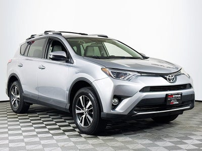 2016 Toyota RAV4 XLE AWD-SUV