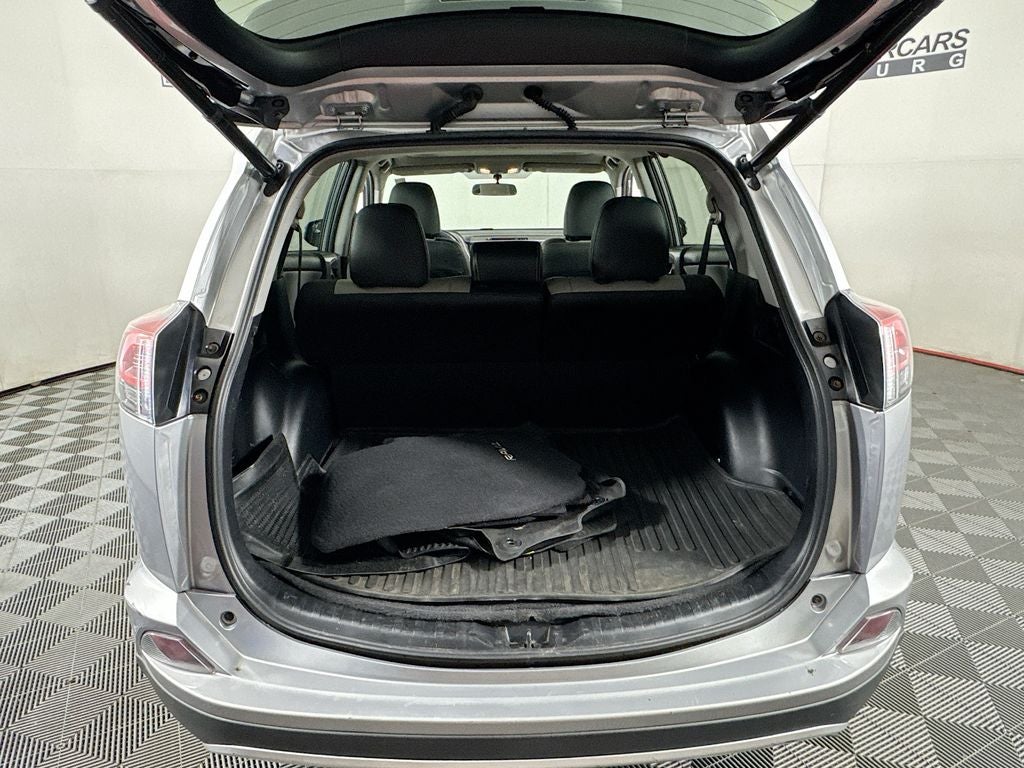 2016 Toyota RAV4 XLE AWD-SUV