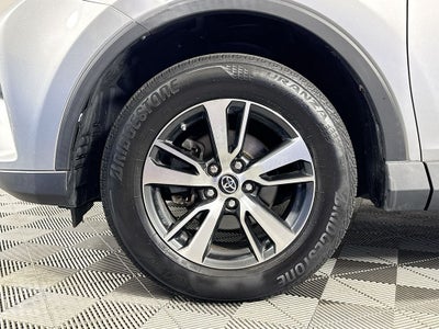 2016 Toyota RAV4 XLE AWD-SUV