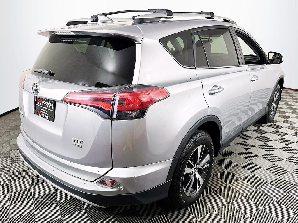 2016 Toyota RAV4 XLE AWD-SUV