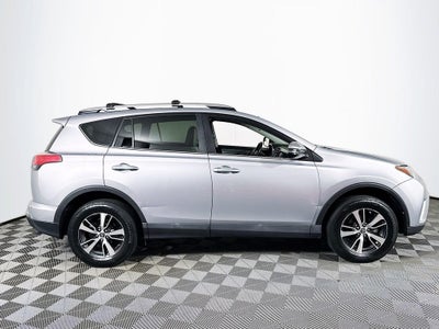 2016 Toyota RAV4 XLE AWD-SUV
