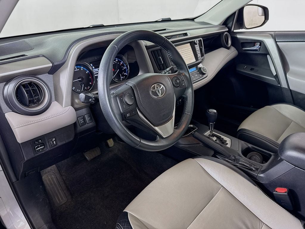 2016 Toyota RAV4 XLE AWD-SUV