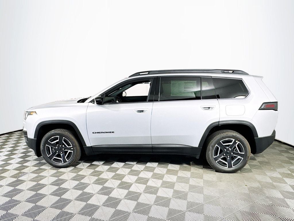 2026 Jeep Cherokee Laredo