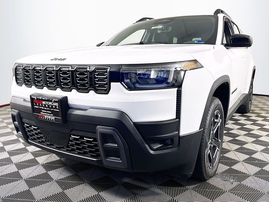 2026 Jeep Cherokee Laredo