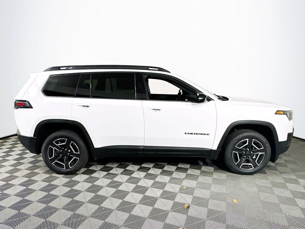2026 Jeep Cherokee Laredo