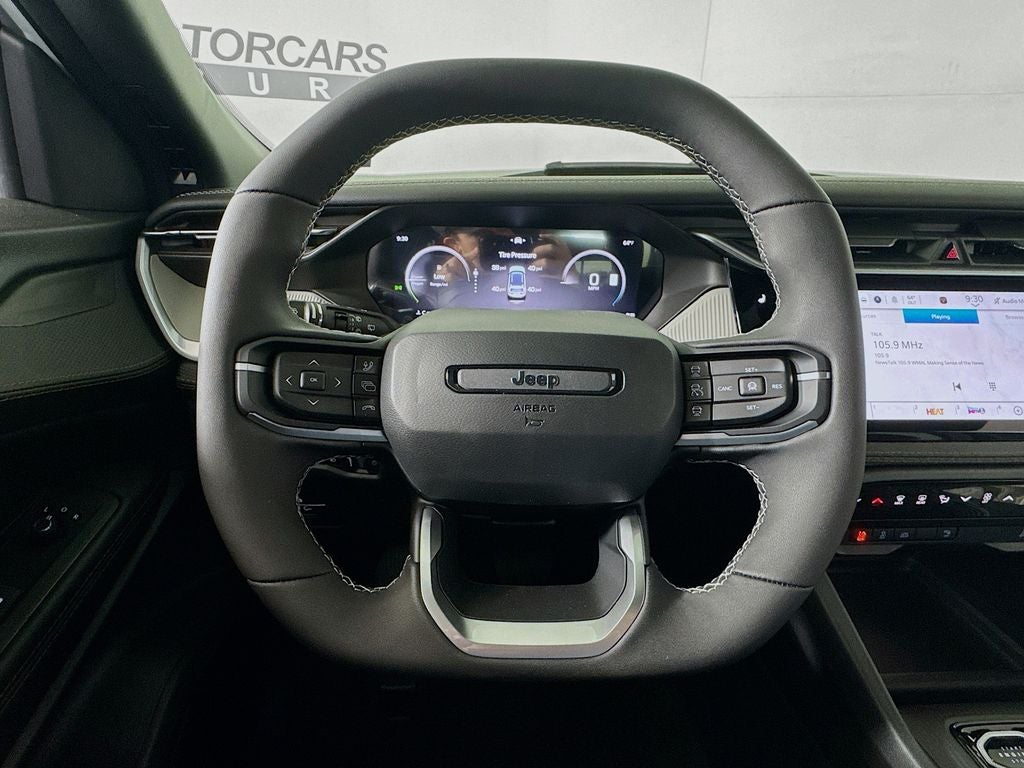 2026 Jeep Cherokee Laredo