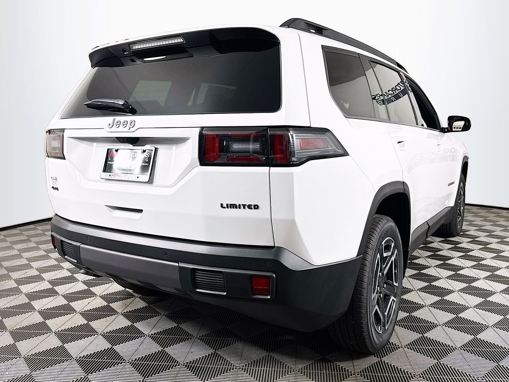 2026 Jeep Cherokee Laredo