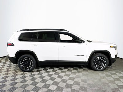 2026 Jeep Cherokee Laredo