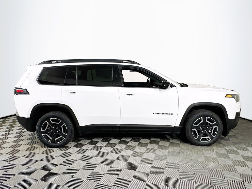2026 Jeep Cherokee Laredo