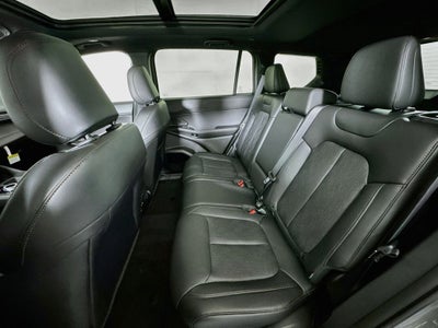 2026 Jeep Cherokee Overland