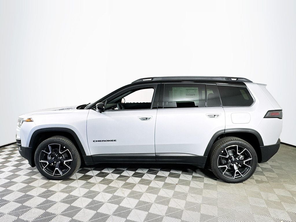 2026 Jeep Cherokee Overland