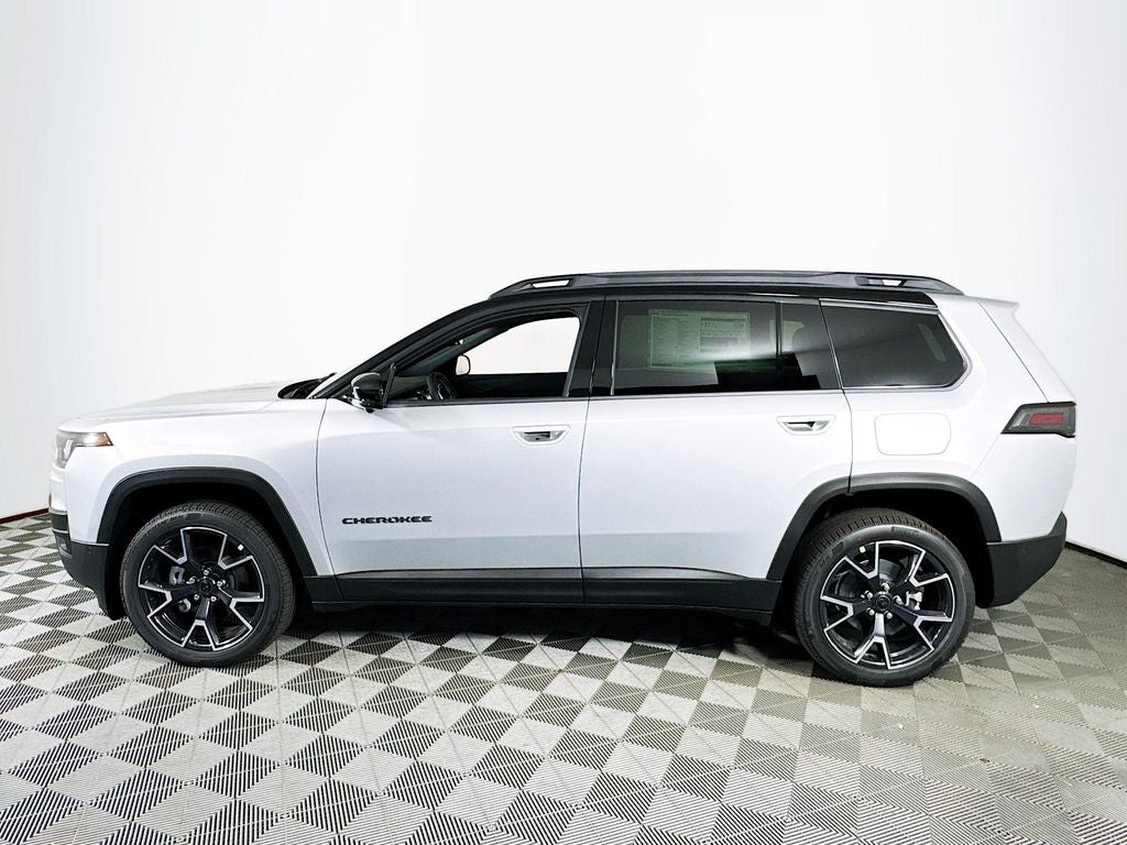 2026 Jeep Cherokee Overland
