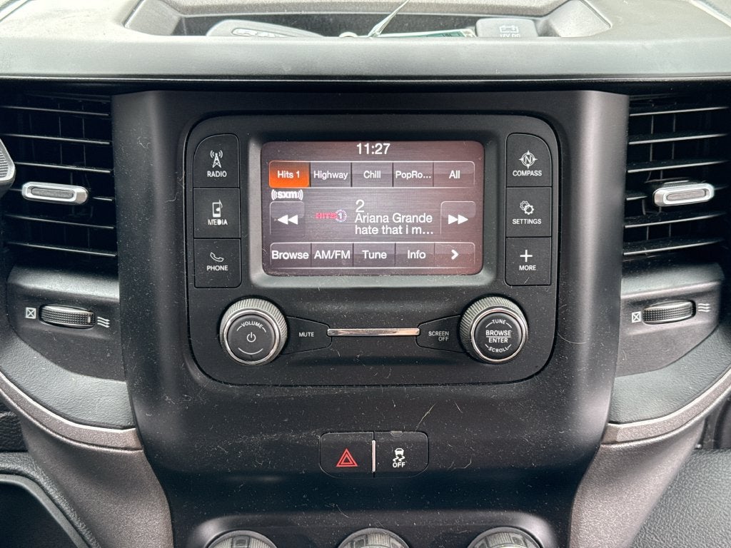 2020 RAM 3500 Tradesman Crew Cab 4X4 Long Box 6.7 L 16 Turbodisiel