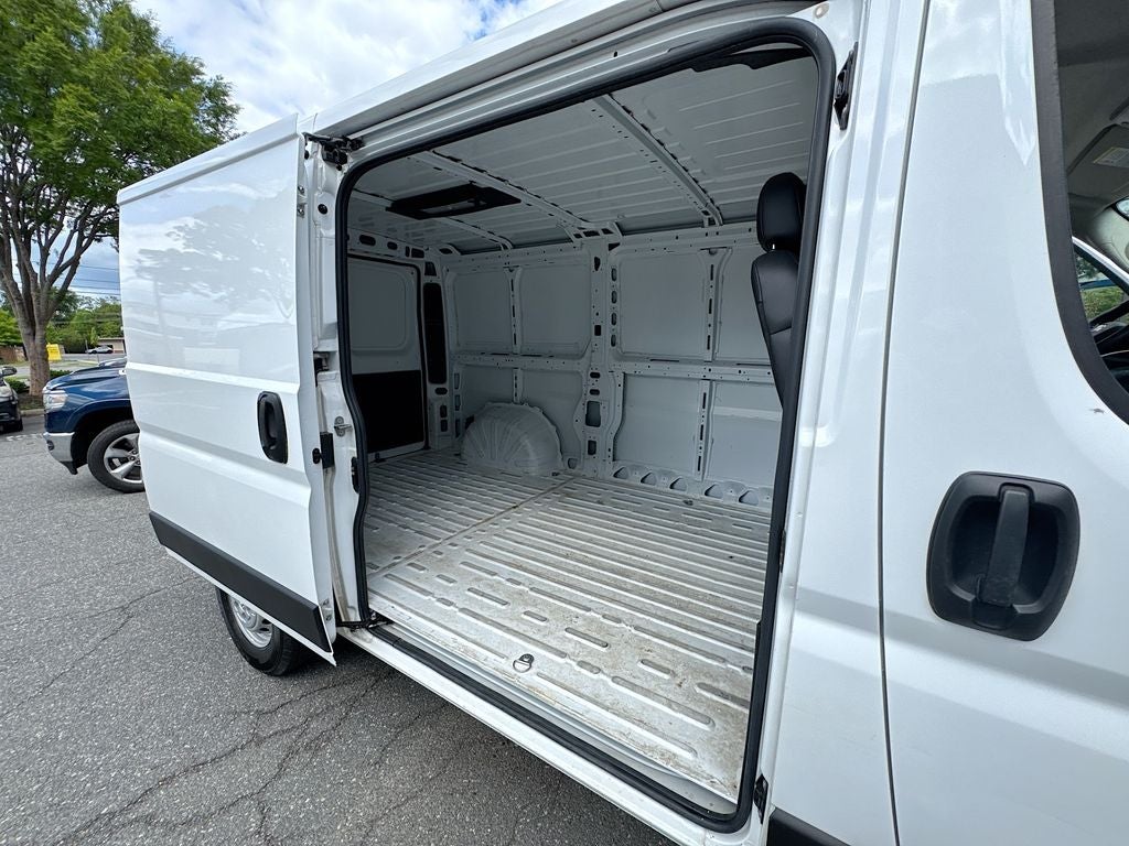 2025 RAM ProMaster 2500 136"WB-LOW ROOF 136 WB