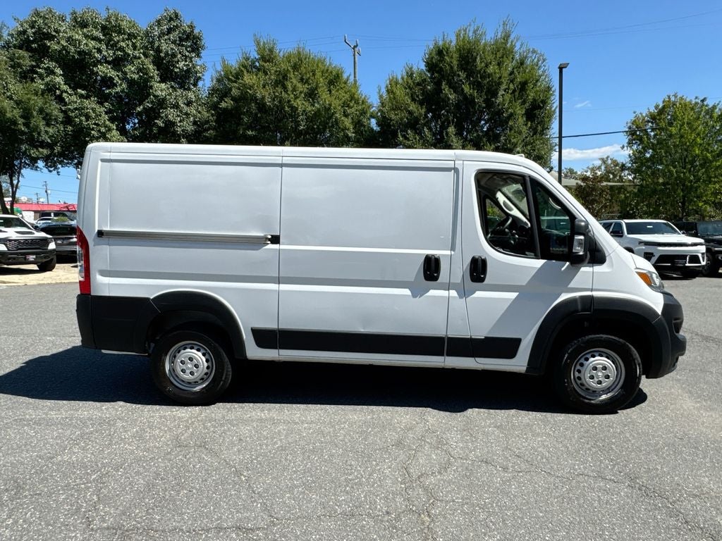 2025 RAM ProMaster 2500 Base