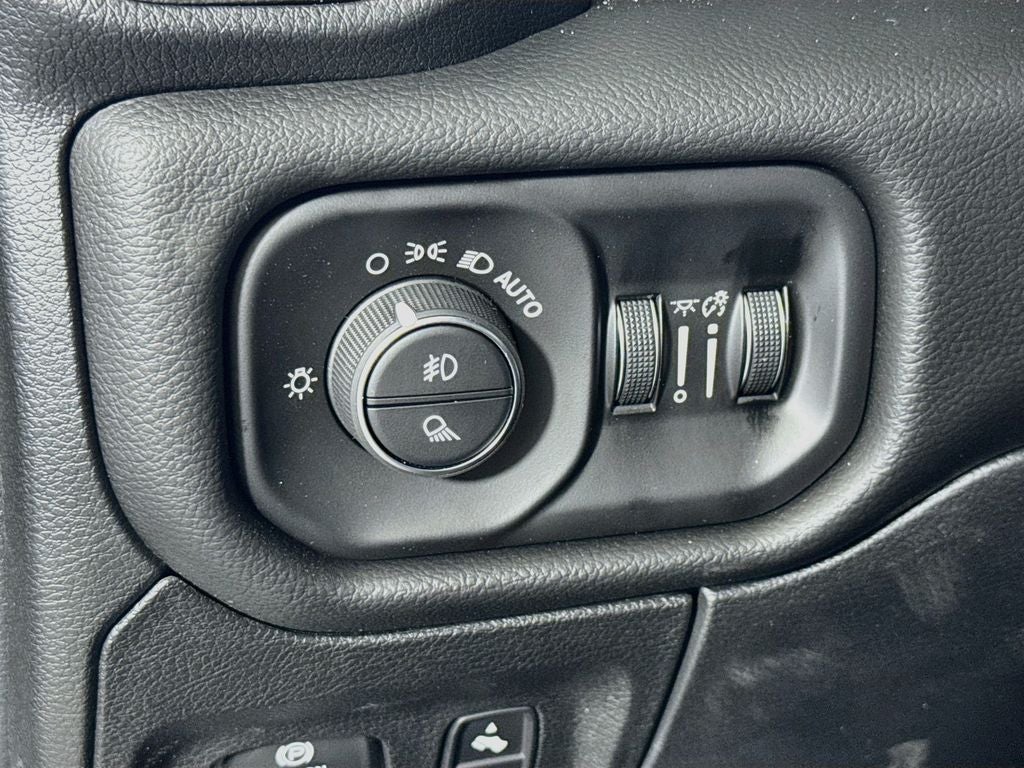 2026 RAM Ram 1500 Big Horn/Lone Star
