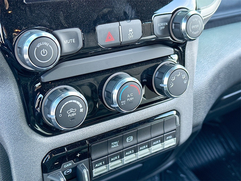 2026 RAM Ram 5500 Chassis Cab Tradesman