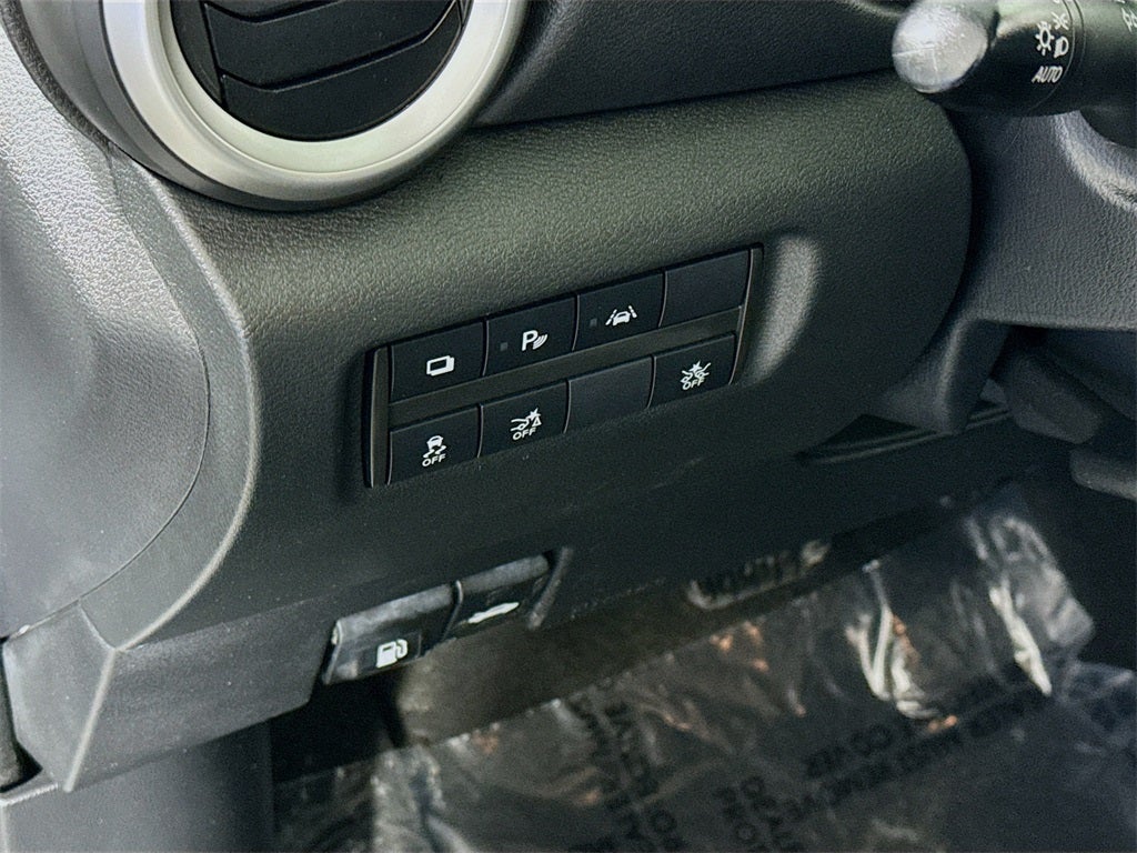 2020 Nissan Versa 1.6 S