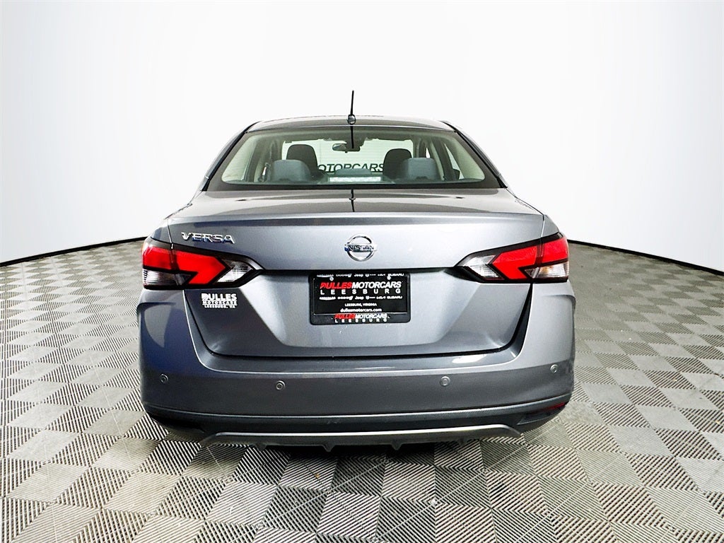 2020 Nissan Versa 1.6 S