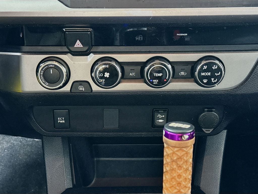 2017 Toyota Tacoma SR5 V6