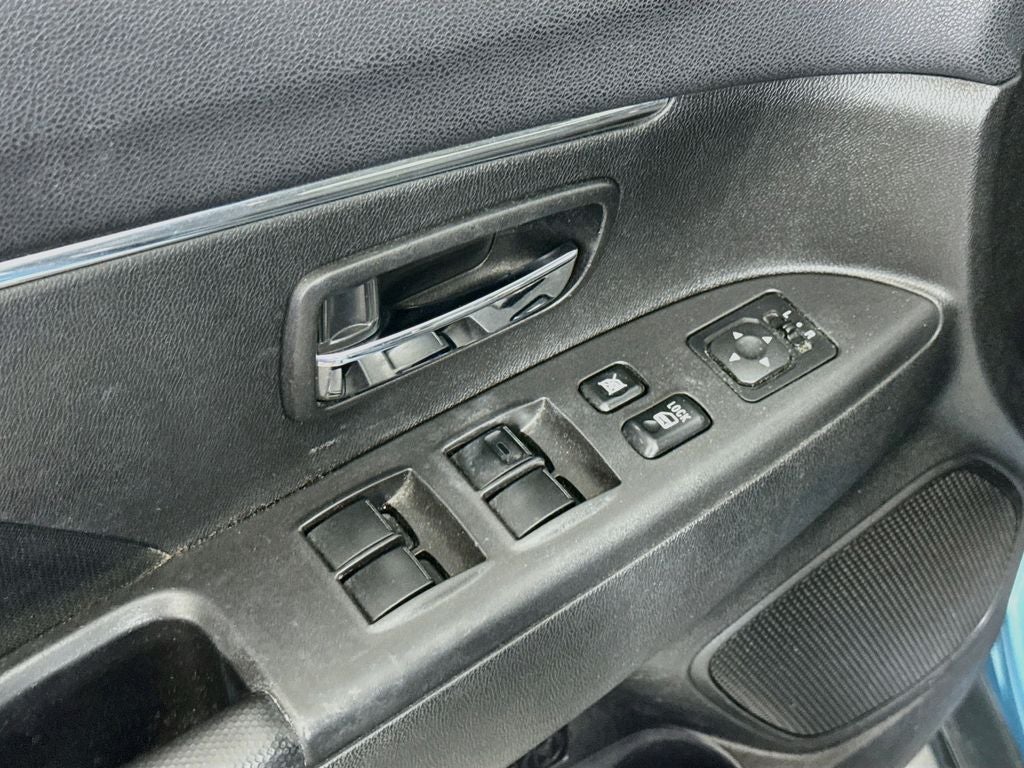 2014 Mitsubishi Outlander Sport SE Premium Pakage