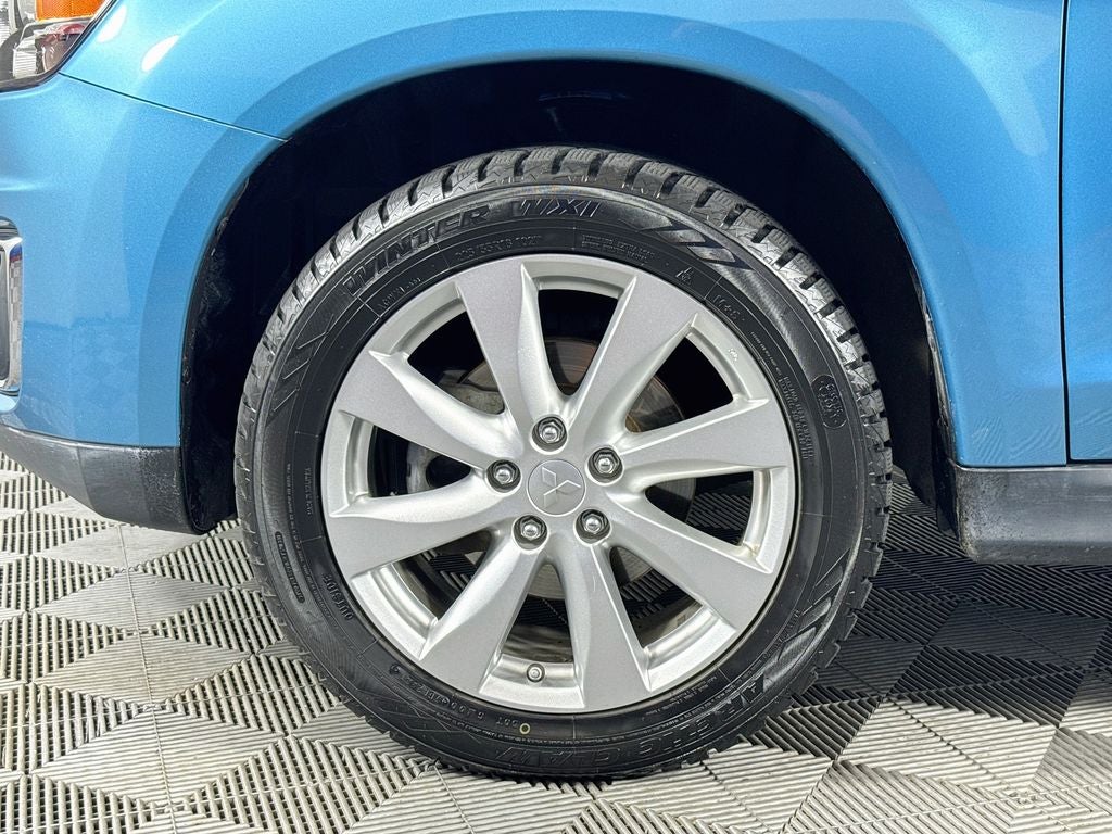 2014 Mitsubishi Outlander Sport SE Premium Pakage