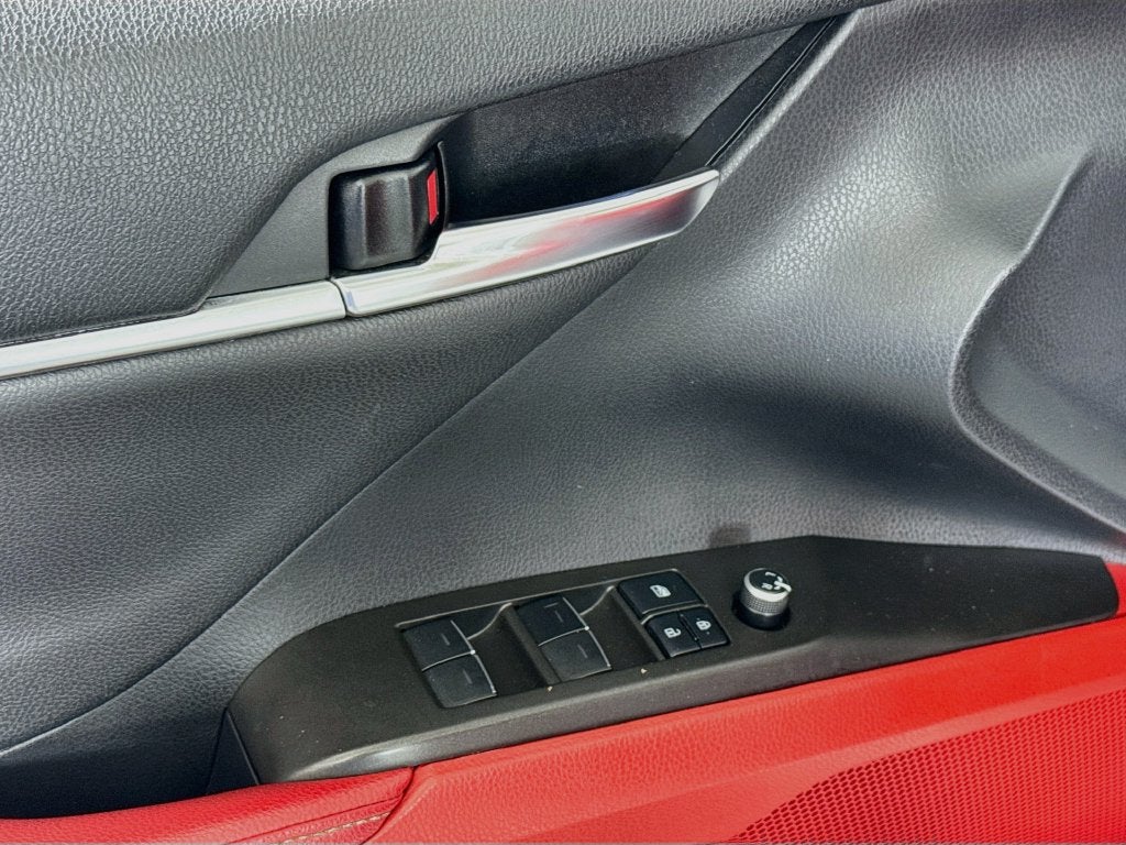 2021 Toyota Camry XSE AUTO (Natl)