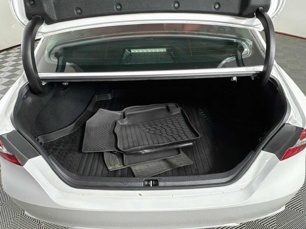 2021 Toyota Camry XSE AUTO (Natl)