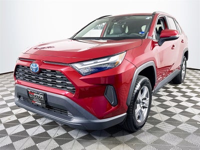 2022 Toyota RAV4 Hybrid XLE