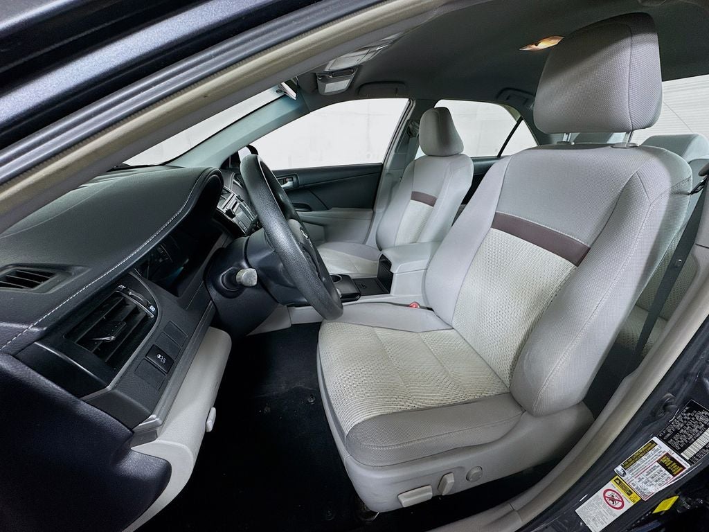 2013 Toyota Camry LE