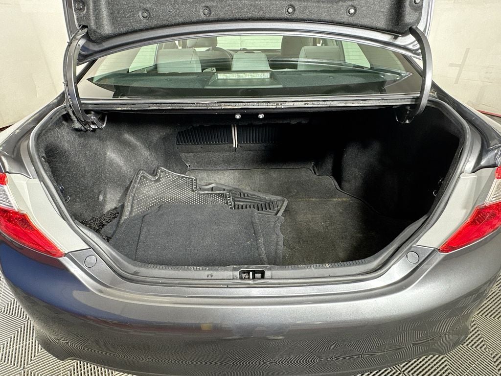 2013 Toyota Camry LE