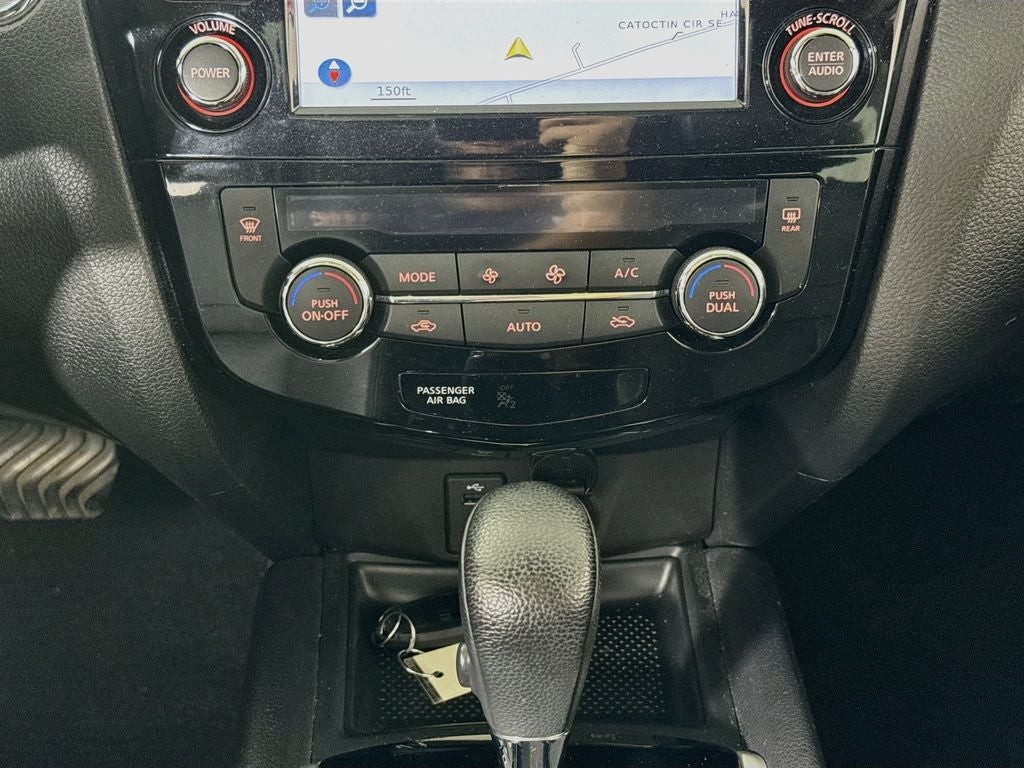 2015 Nissan Rogue SL Premium Package