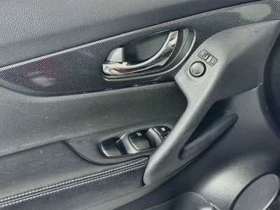 2015 Nissan Rogue SL Premium Package