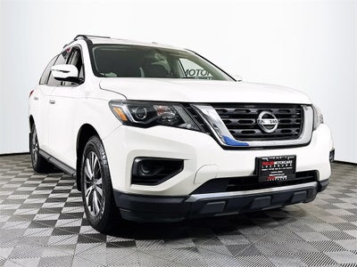 2017 Nissan Pathfinder S