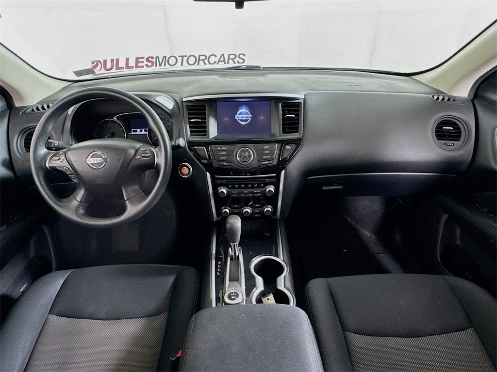 2017 Nissan Pathfinder S