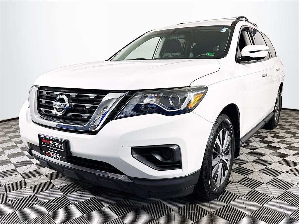 2017 Nissan Pathfinder S