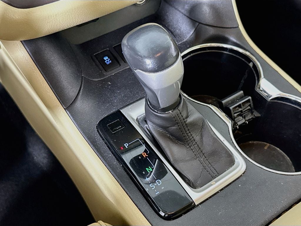 2015 Toyota Highlander LE Plus V6 AWD