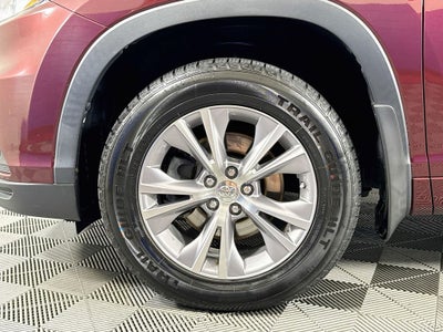 2015 Toyota Highlander LE Plus V6 AWD