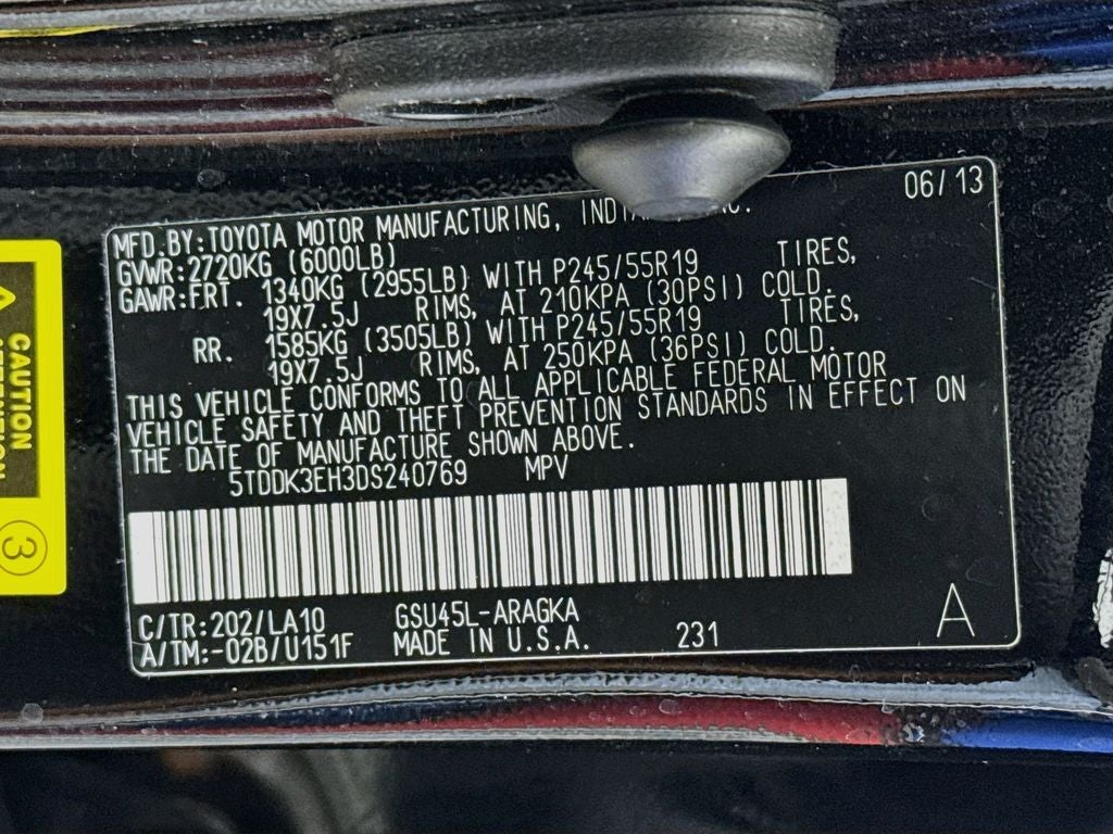 2013 Toyota Highlander Limited Preferred Owner's Portfolio