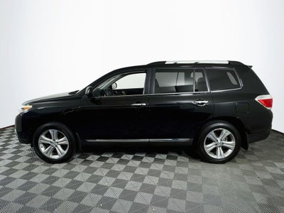 2013 Toyota Highlander Limited Preferred Owner's Portfolio