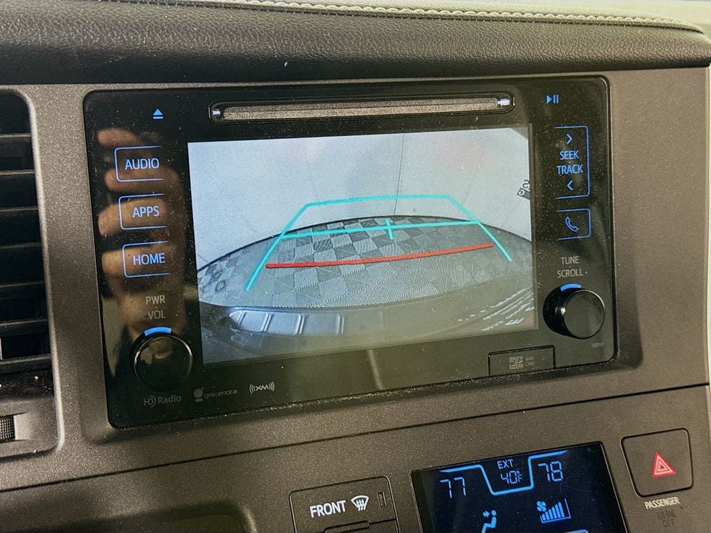 2017 Toyota Sienna XLE Premium 7 Passenger