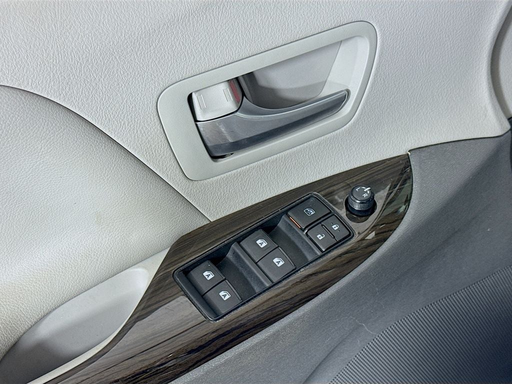 2017 Toyota Sienna XLE Premium 7 Passenger