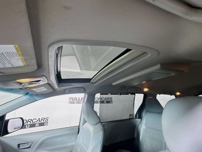 2017 Toyota Sienna XLE Premium 7 Passenger