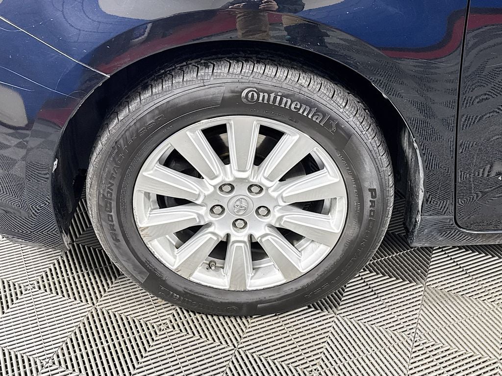 2017 Toyota Sienna XLE Premium 7 Passenger