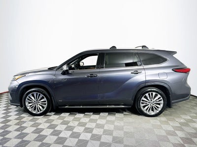 2023 Toyota Highlander Platinum