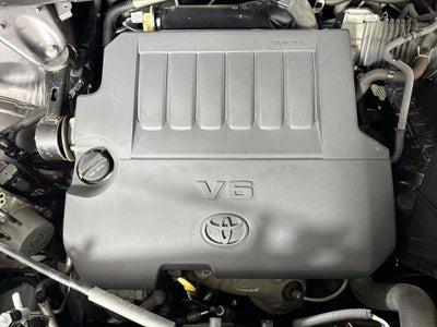 2015 Toyota Highlander XLE V6 AWD Preferred Owner's Portfolio