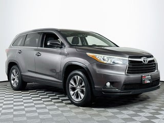 2015 Toyota Highlander XLE V6 AWD Preferred Owner's Portfolio