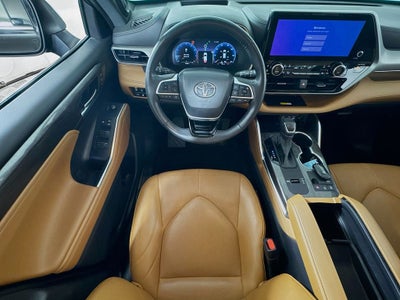 2023 Toyota Highlander Platinum