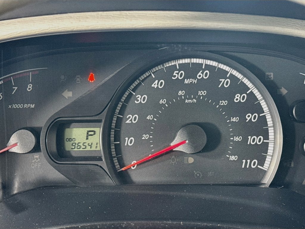 2014 Toyota Sienna LE 8 Passenger