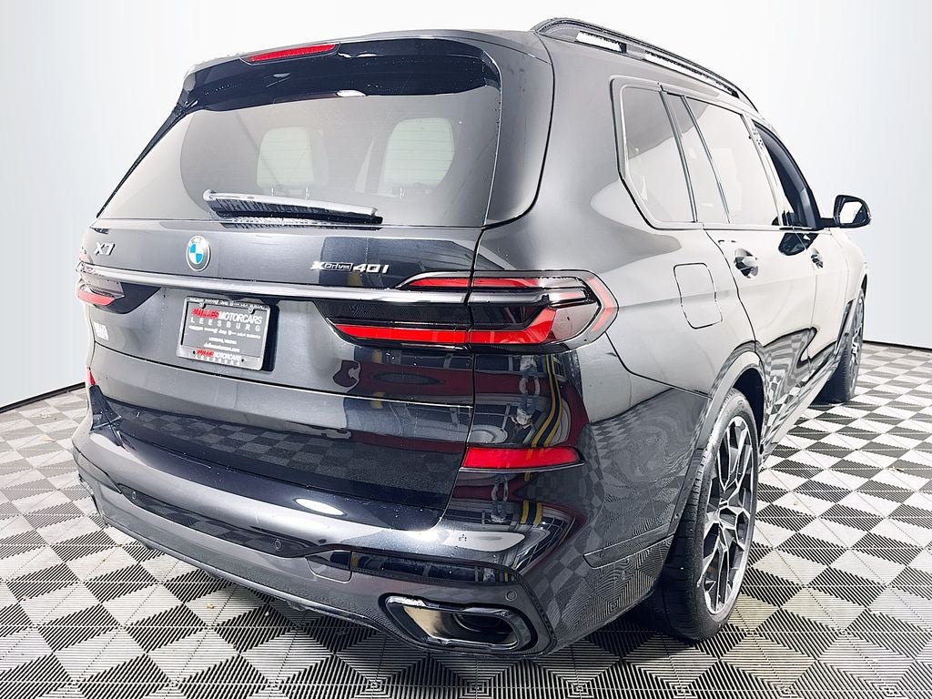 2024 BMW X7 xDrive40i